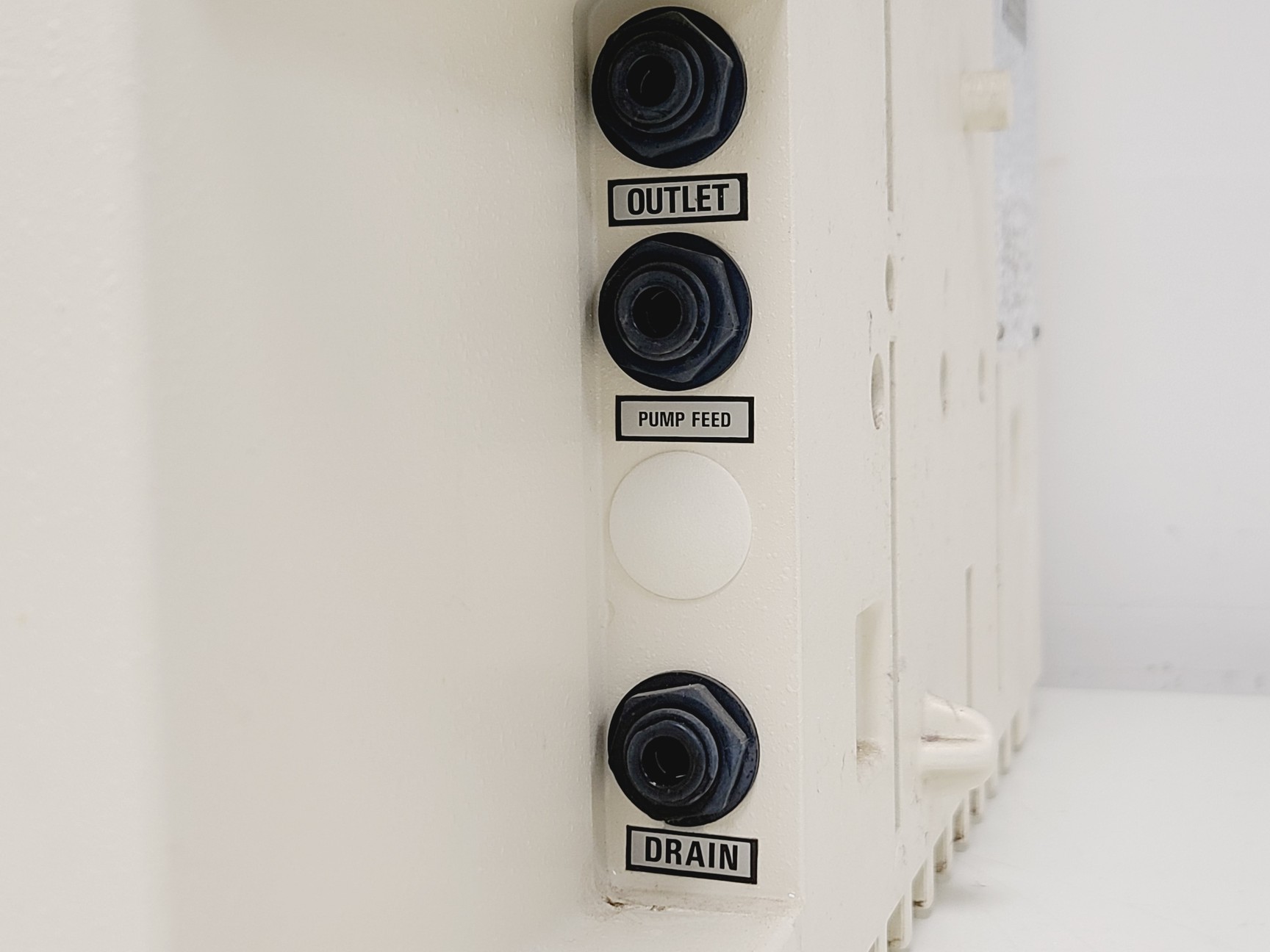 Image of ELGA OPTION-R 7BP with 75l Reservoir Model LA613 Water Purification System