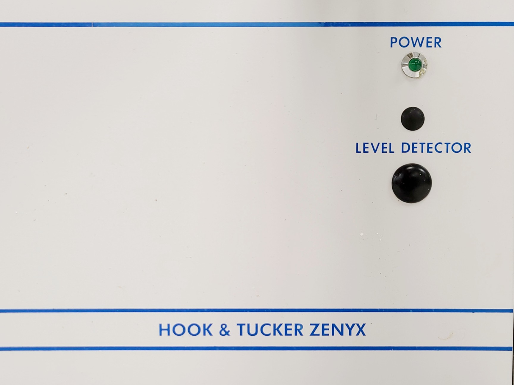 Image of Hook & Tucker Zenyx Beeline 3 Model 210 Liquid Handler w/ 5x Digifilter Boxes