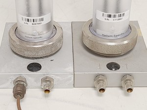 Thumbnail image of 4x Restek Helium Specific Filters w/ Baseplates & 2x Gas Clean Filter Systems