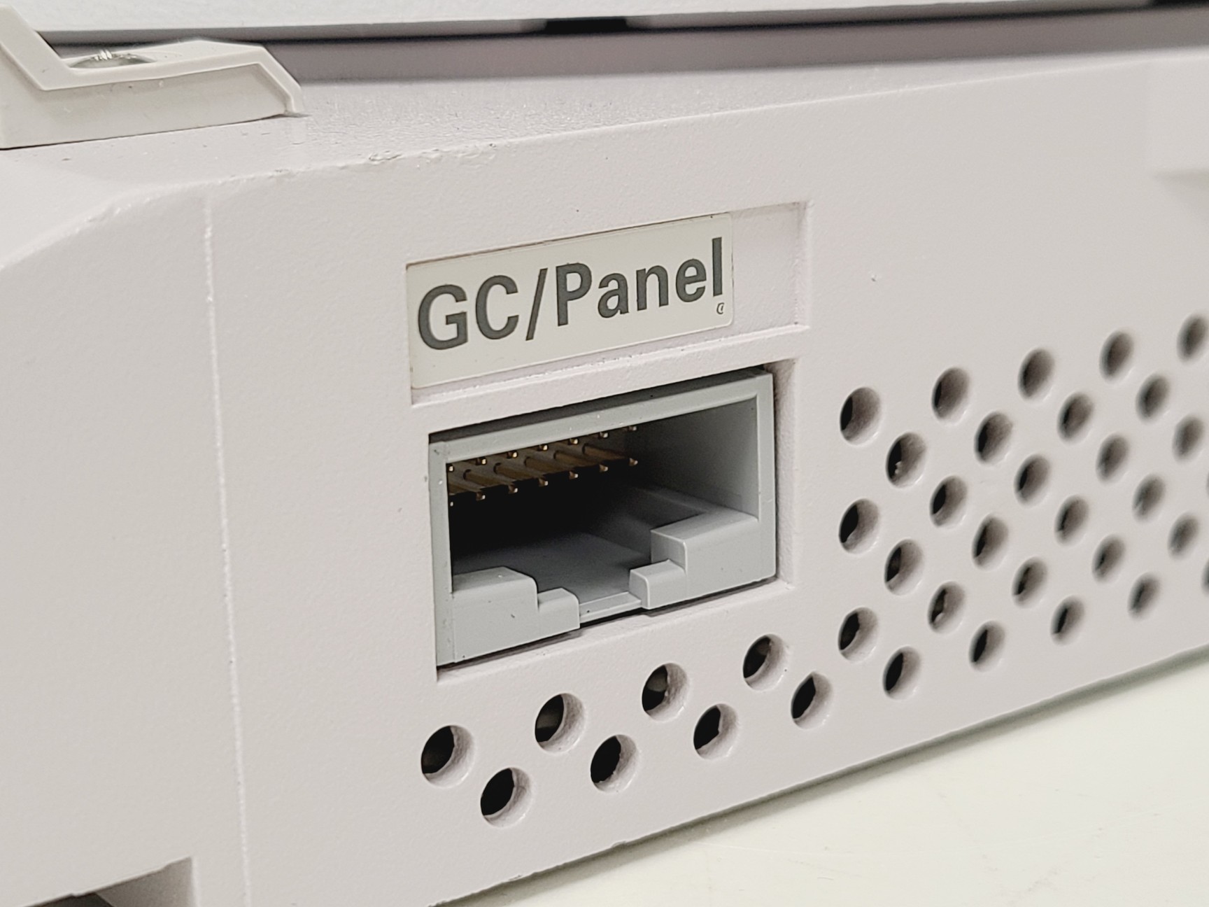 Image of Agilent 7683 Series Autosampler Injection Head G2913A & Vial Tray G2614A