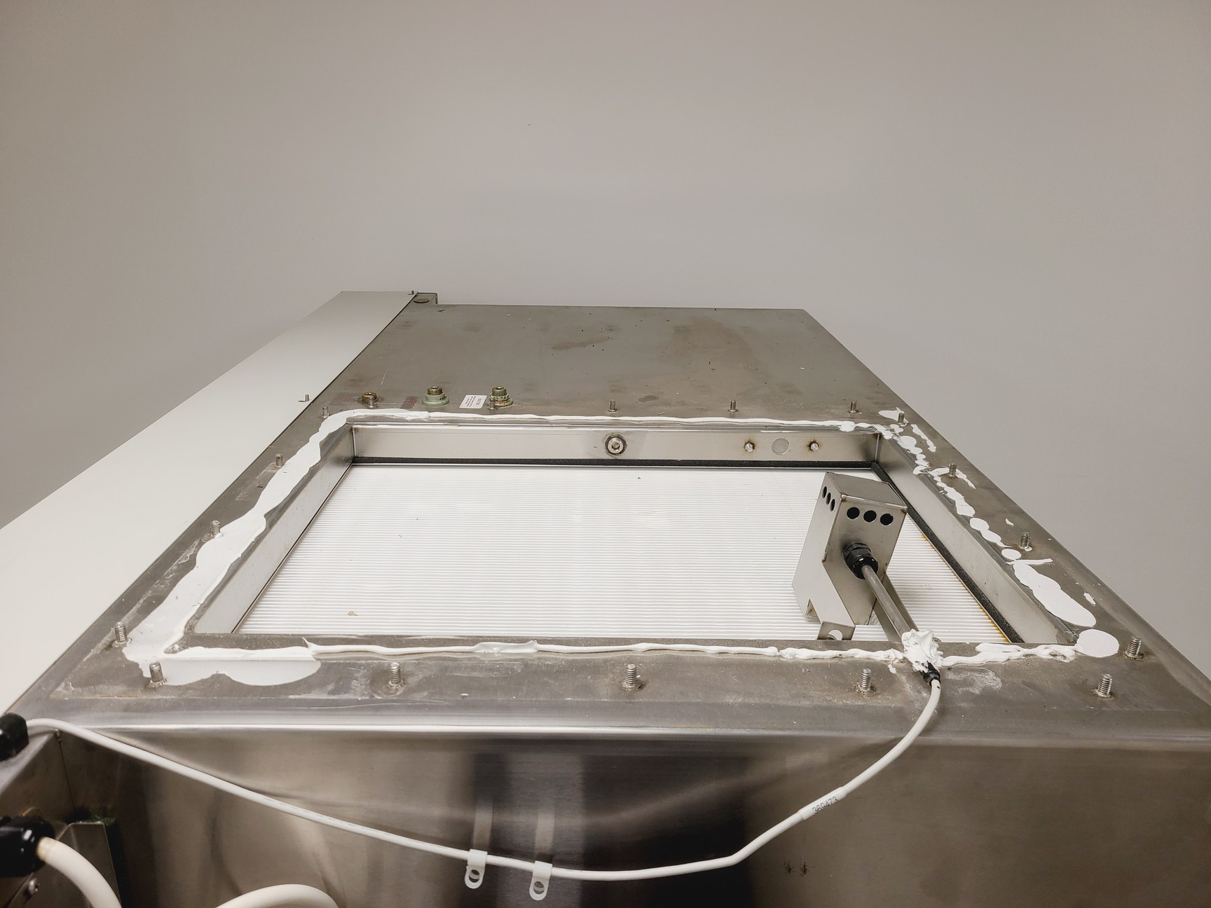 Image of Nuaire Class 2 Biological Safety Cabinet NU-437-400S Spares/Repair Lab