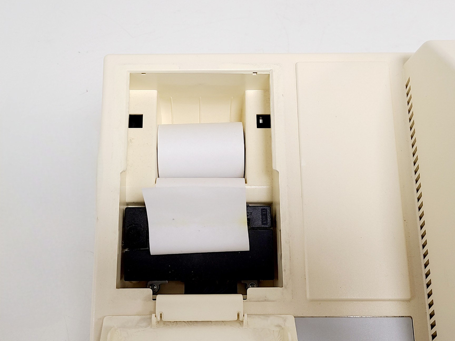 Image of Reflotron Plus Dry Chemistry Analyser with Reflotron Workstation D