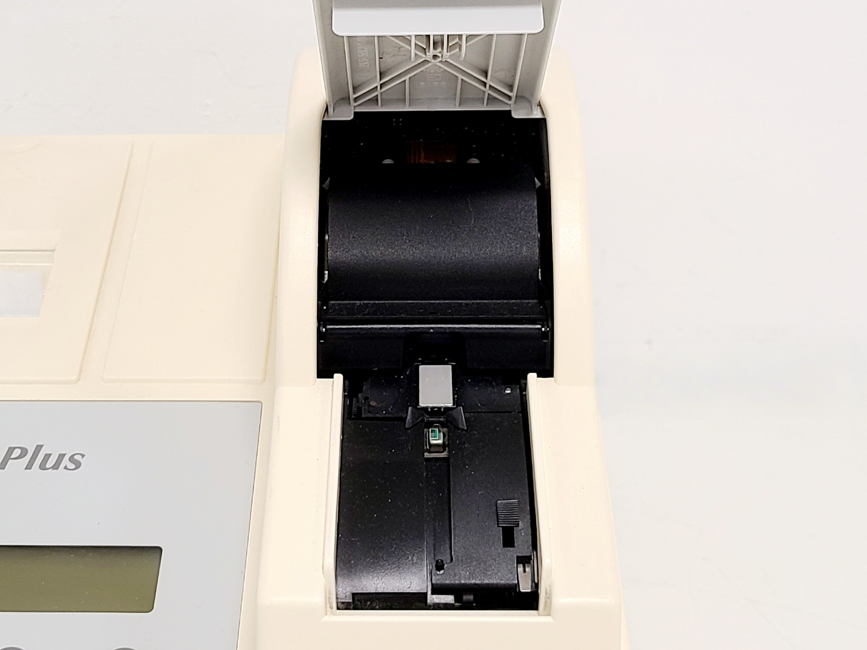 Image of Reflotron Plus Dry Chemistry Analyser with Reflotron Workstation D