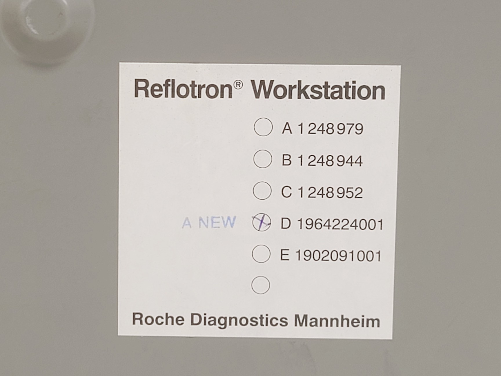 Image of Reflotron Plus Dry Chemistry Analyser with Reflotron Workstation D