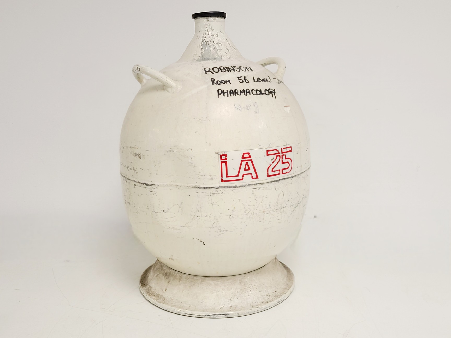 Image of Statebourne Cryogenics LA 25 Liquid Nitrogen Storage Tank (25L) Lab