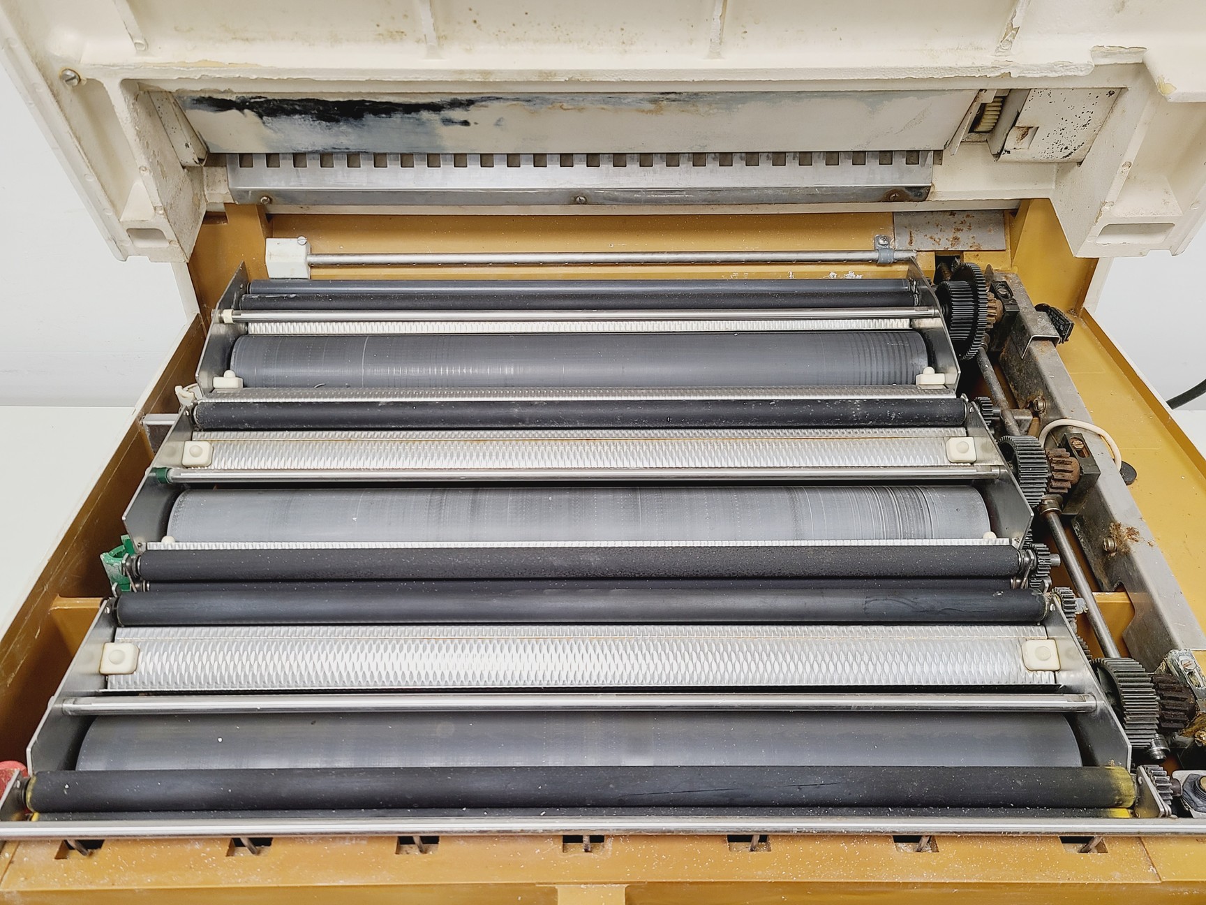 Image of Ilford 2150RC Table Top Automatic Processing System