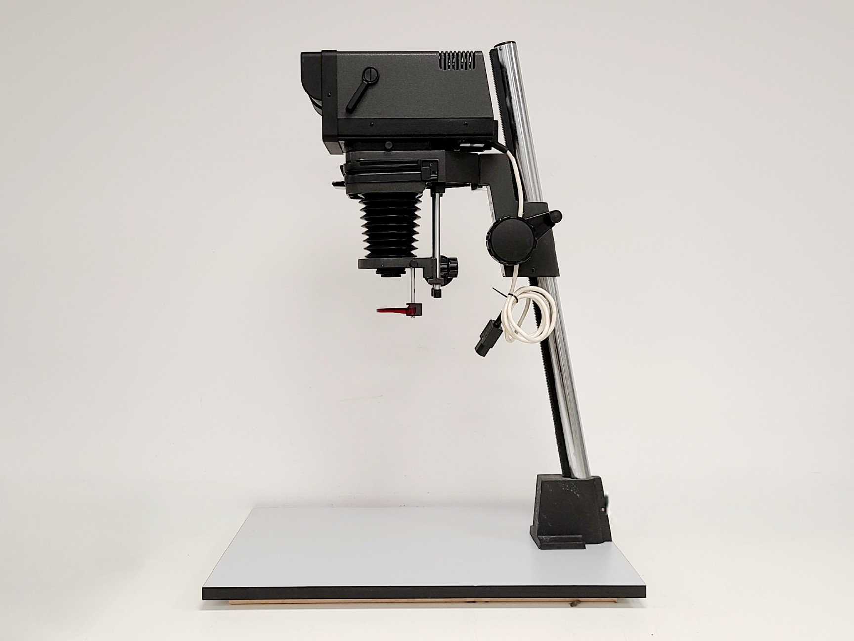 Image of Meopta Opemus 6a Enlarger with Meograde Head, Easel Frame & VIPONEL S15 Timer