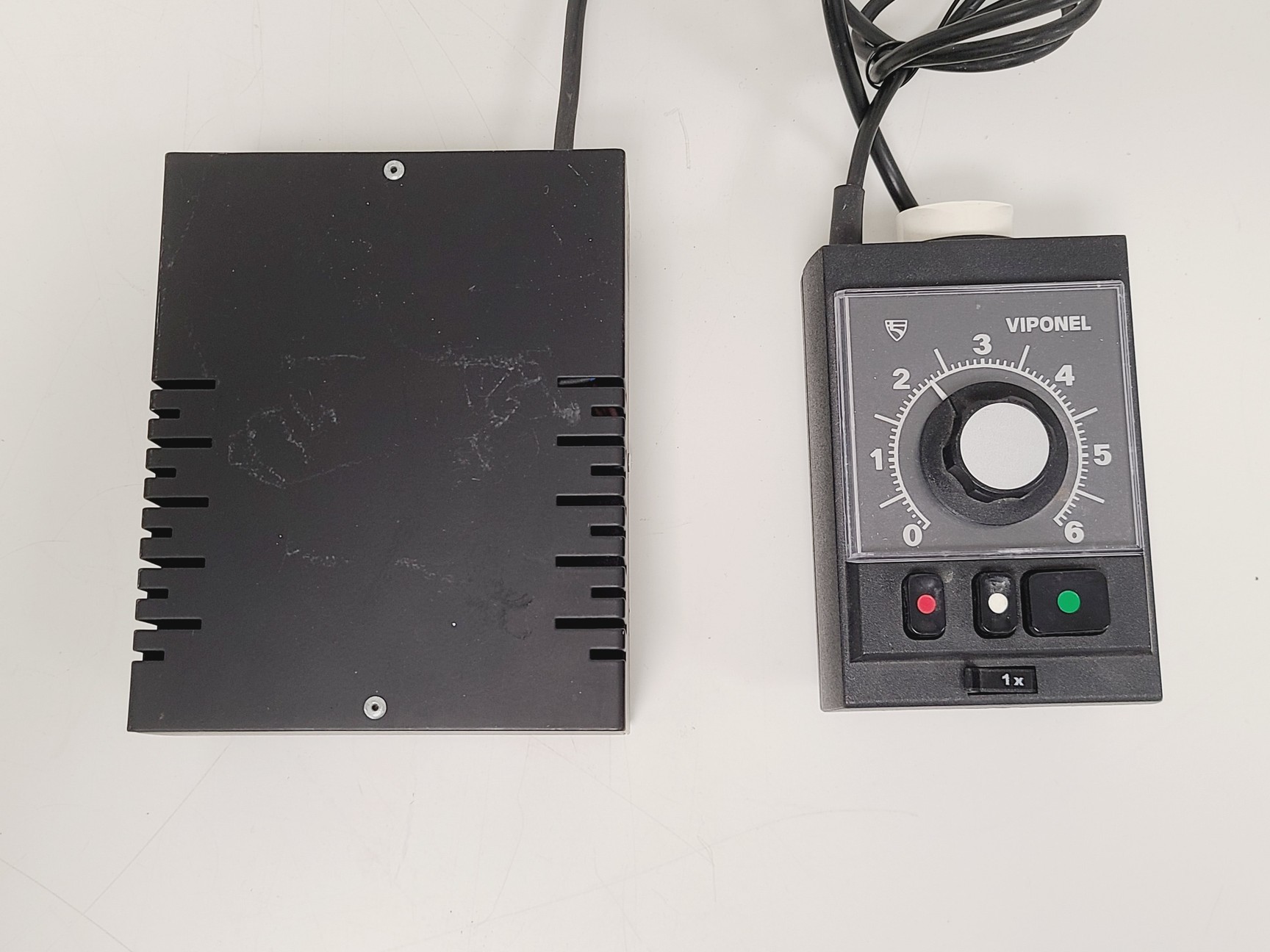 Image of Meopta Opemus 6a Enlarger with Meograde Head, Easel Frame & VIPONEL S15 Timer