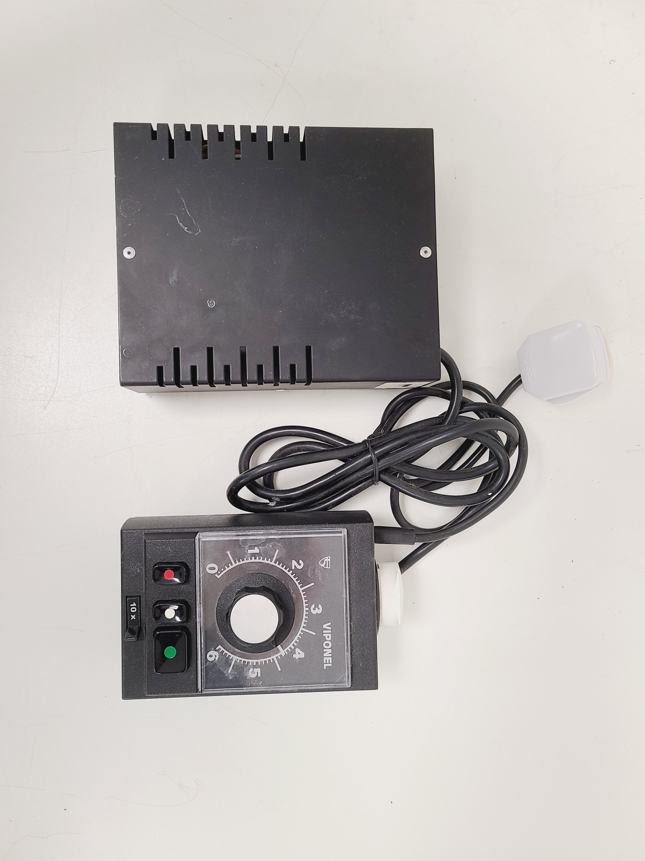 Image of Meopta Opemus 6a Enlarger with Meograde Head, Easel Frame & VIPONEL S15 Timer