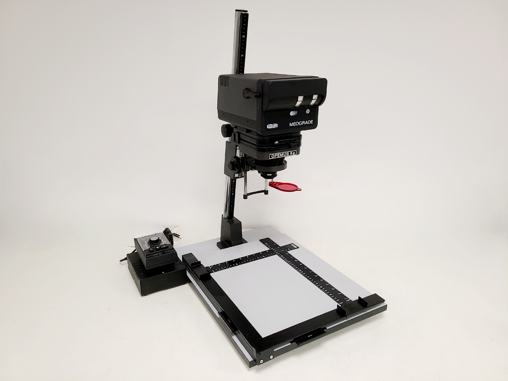 Image of Meopta Opemus 6a Enlarger with Meograde Head, Easel Frame & VIPONEL S15 Timer