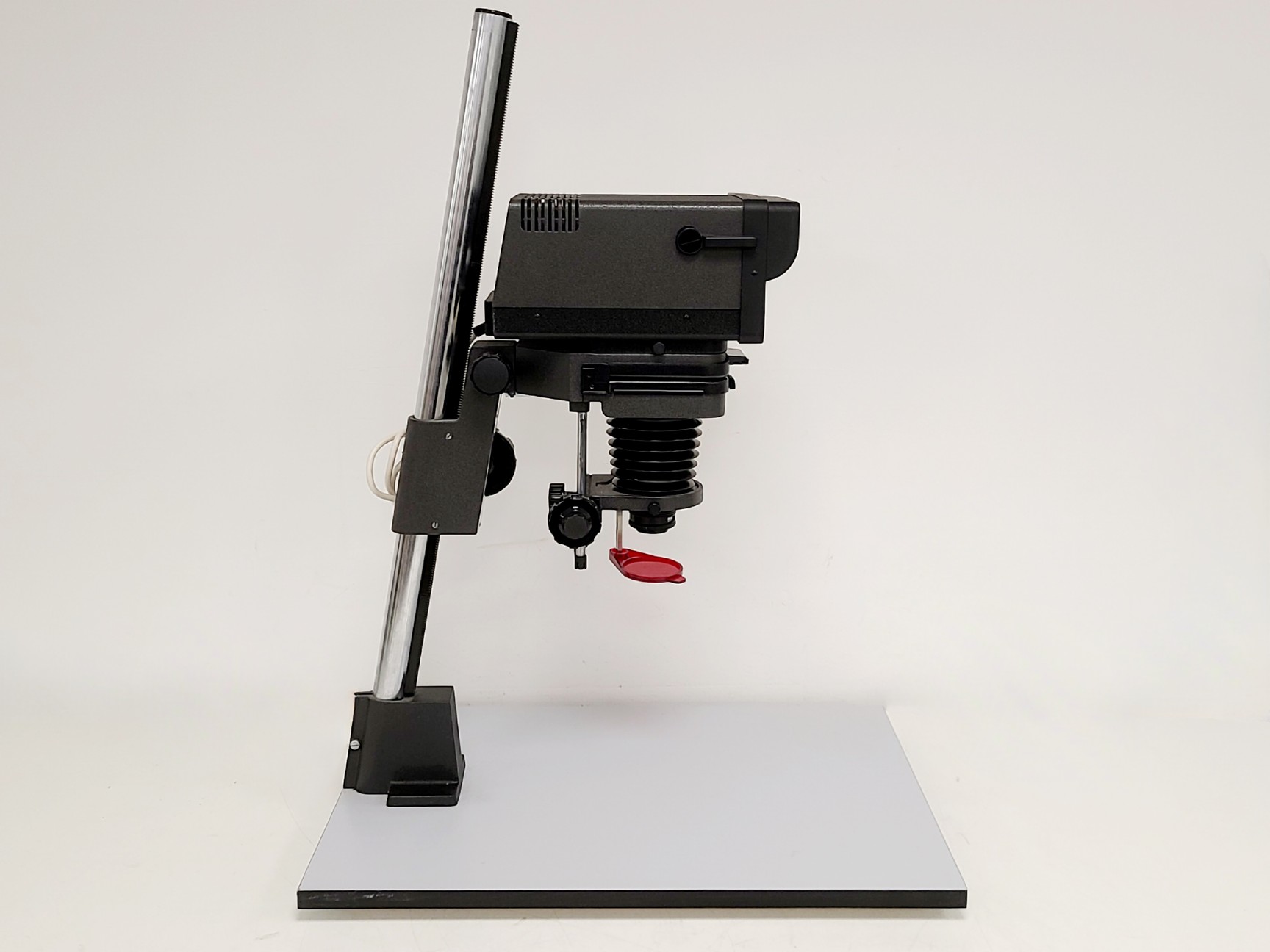 Image of Meopta Opemus 6a Enlarger with Meograde Head, Easel Frame & VIPONEL S15 Timer