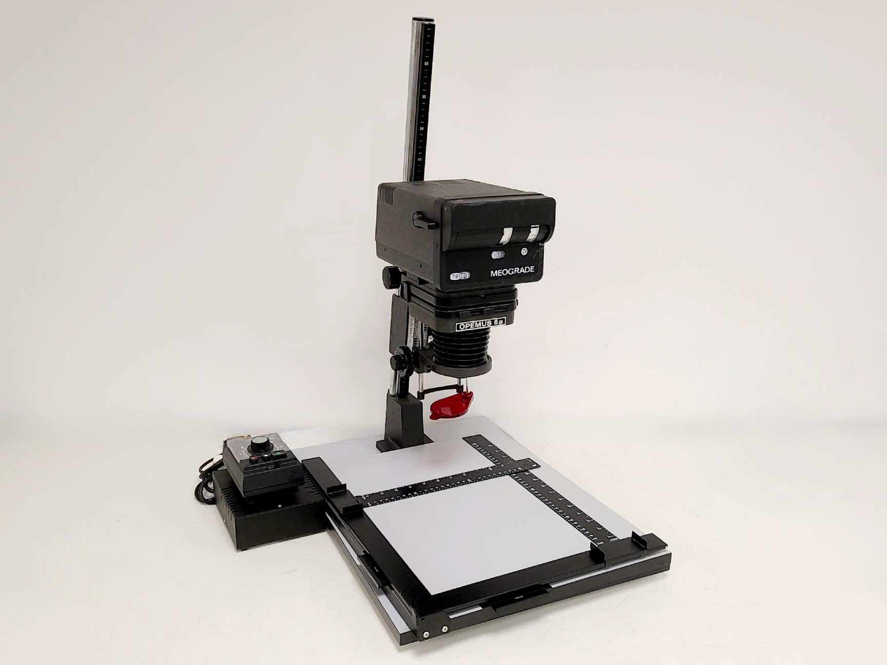 Image of Meopta Opemus 6a Enlarger with Meograde Head, Easel Frame & VIPONEL S15 Timer