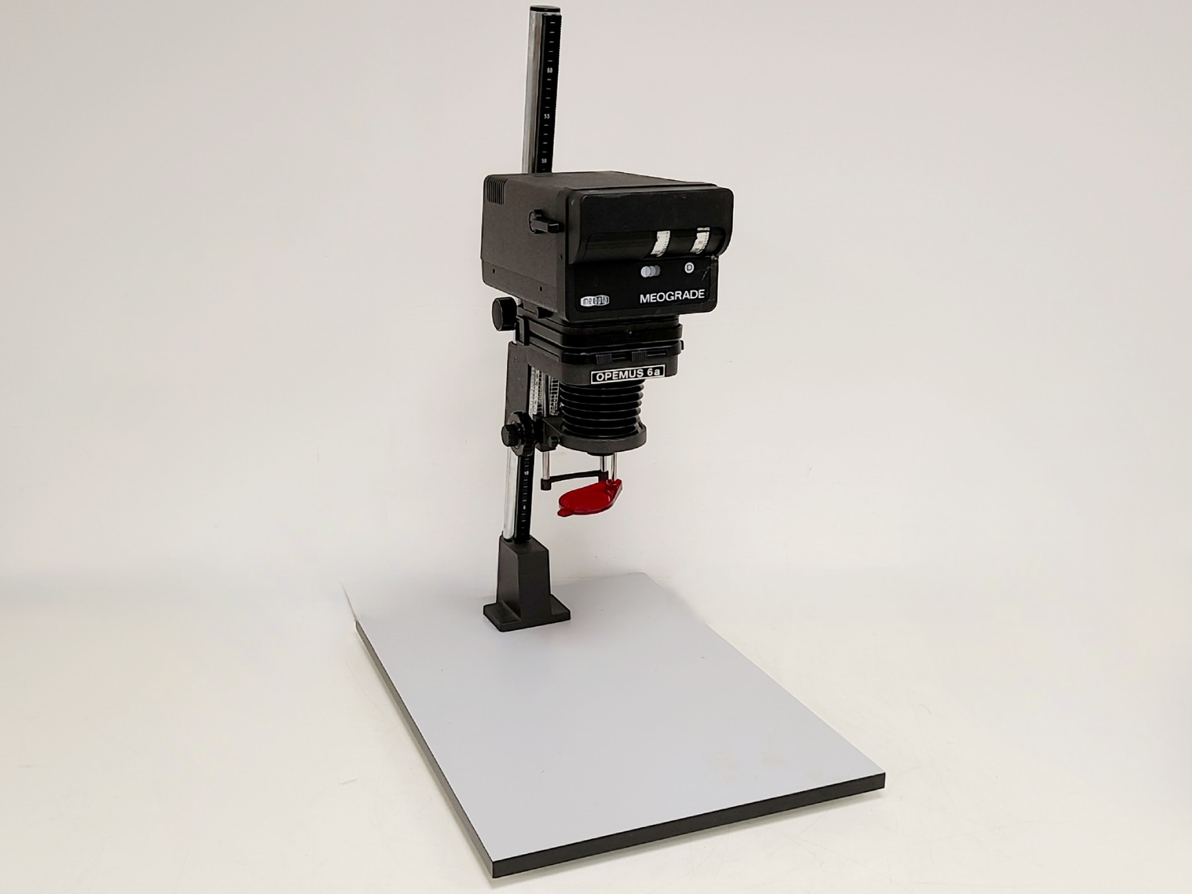 Image of Meopta Opemus 6a Enlarger with Meograde Head, Easel Frame & VIPONEL S15 Timer