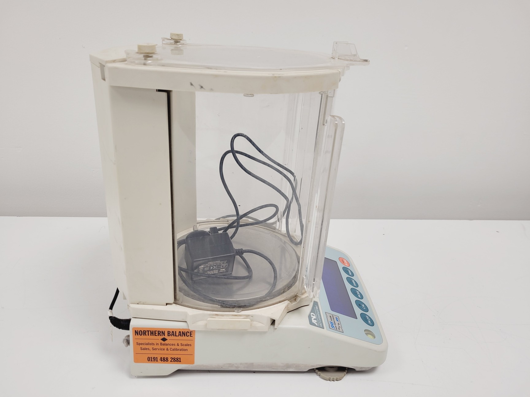 1200i A&D Precision Balance FX-1200i Lab