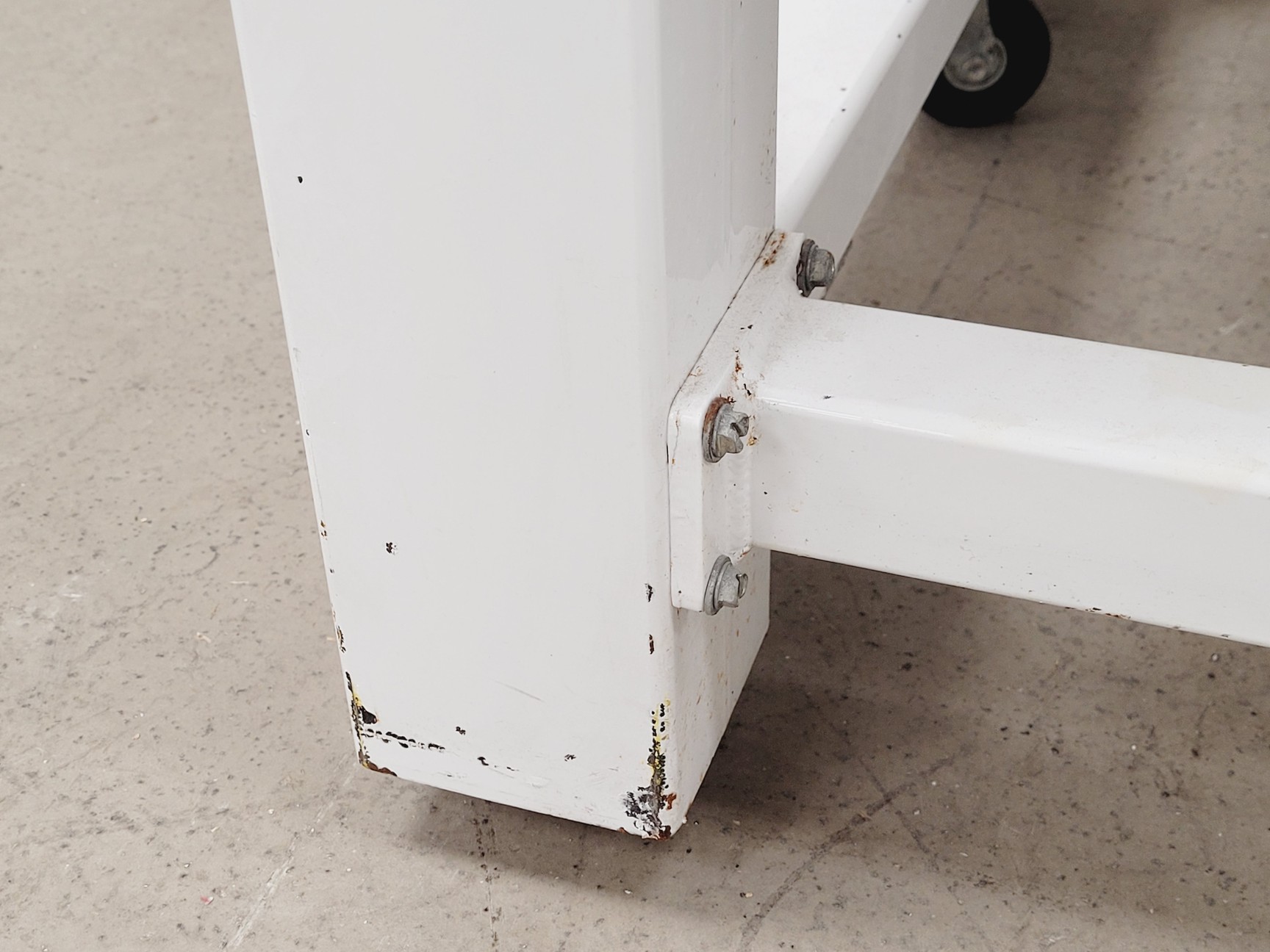 Image of Newport VH3036W-OPT Optical Isolation Table