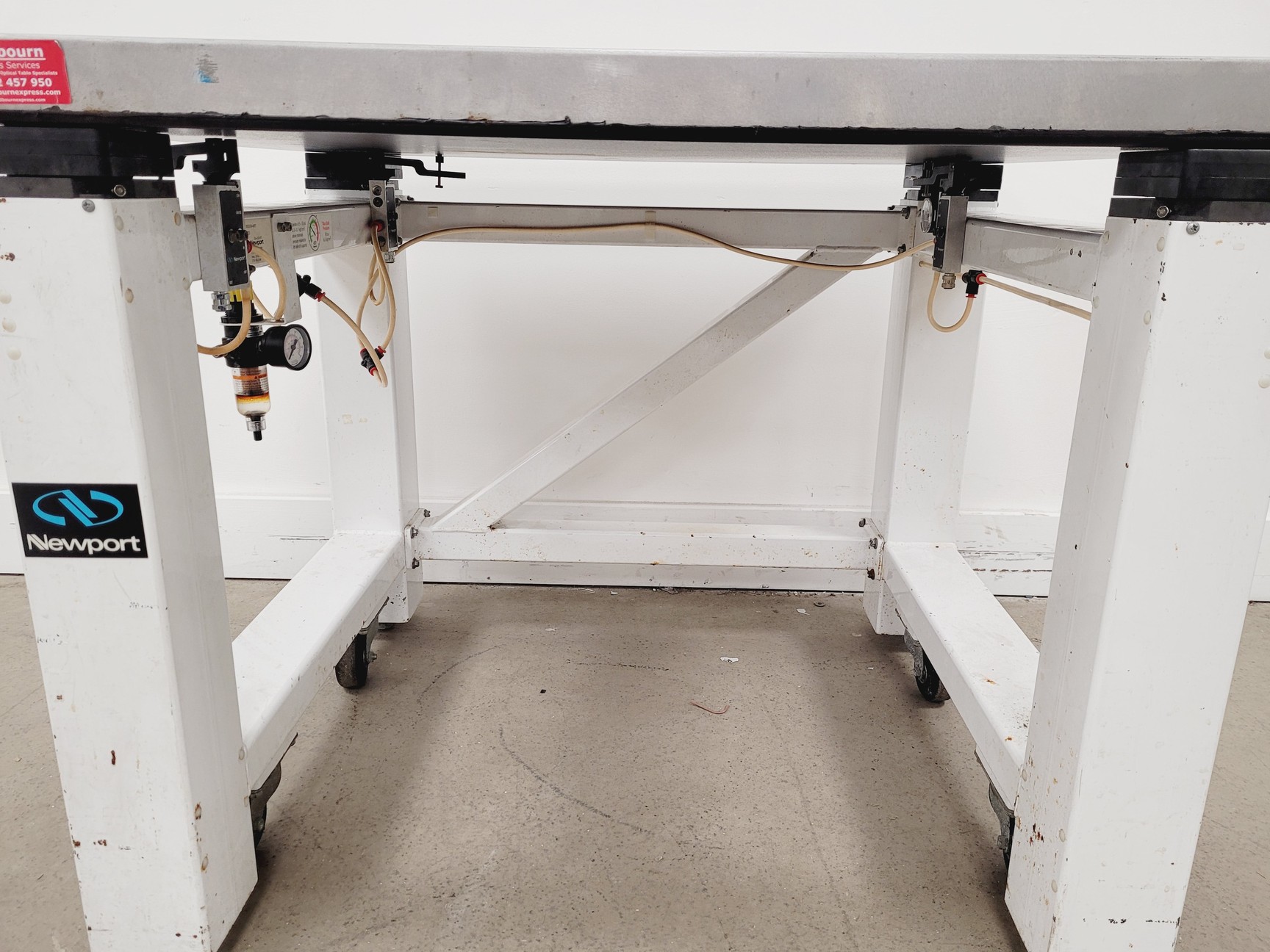 Image of Newport VH3036W-OPT Optical Isolation Table