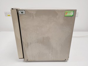 Thumbnail image of Gallenkamp Model OVA031.XX1.5 Vacuum Oven 
