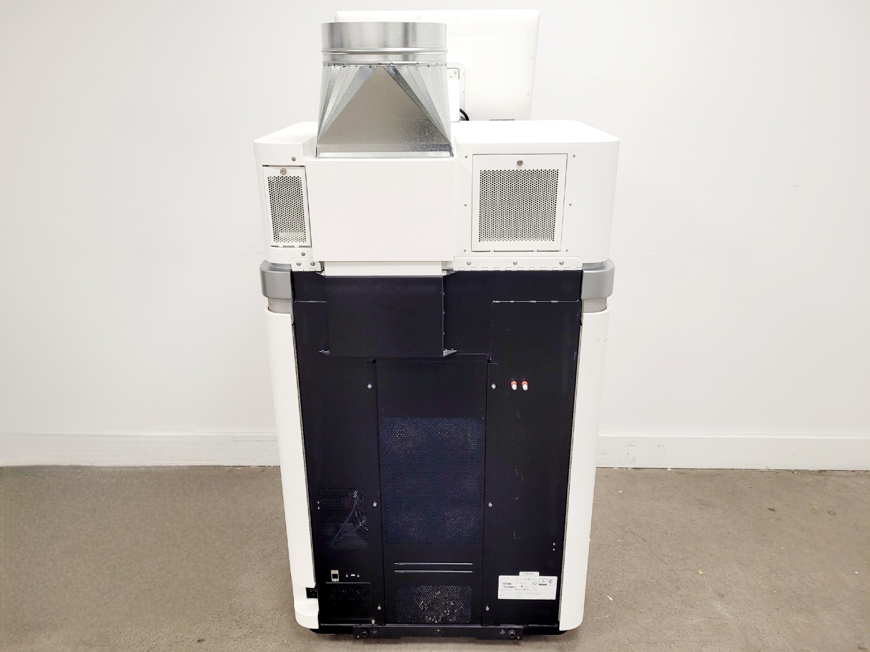 Image of Illumina NovaSeq 6000 DNA Sequencer