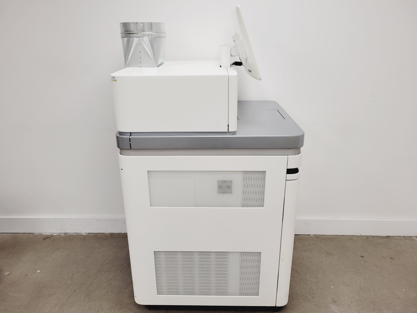 Image of Illumina NovaSeq 6000 DNA Sequencer