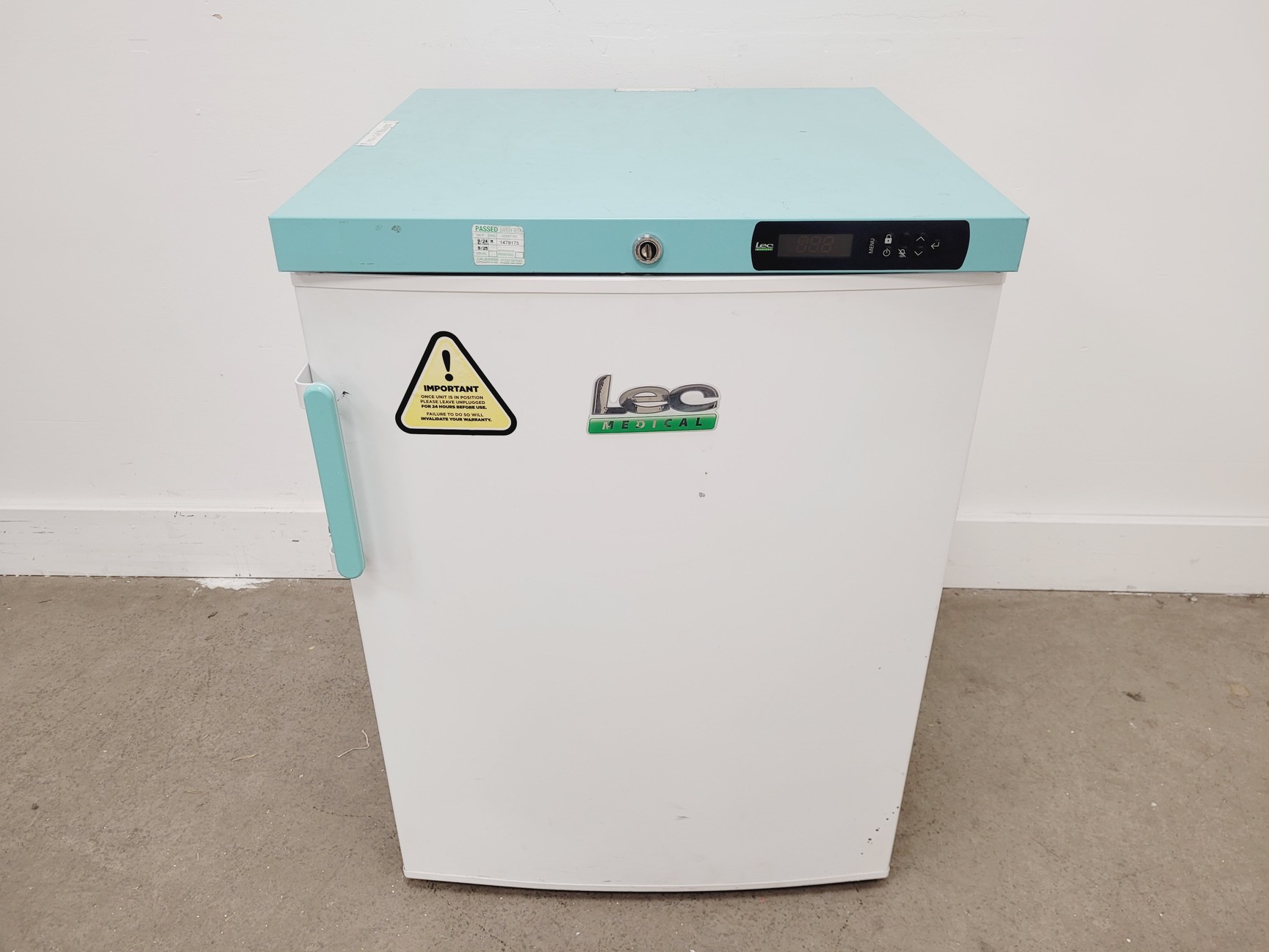 Image of Lec Medical LM LSF151 Lab Freezer