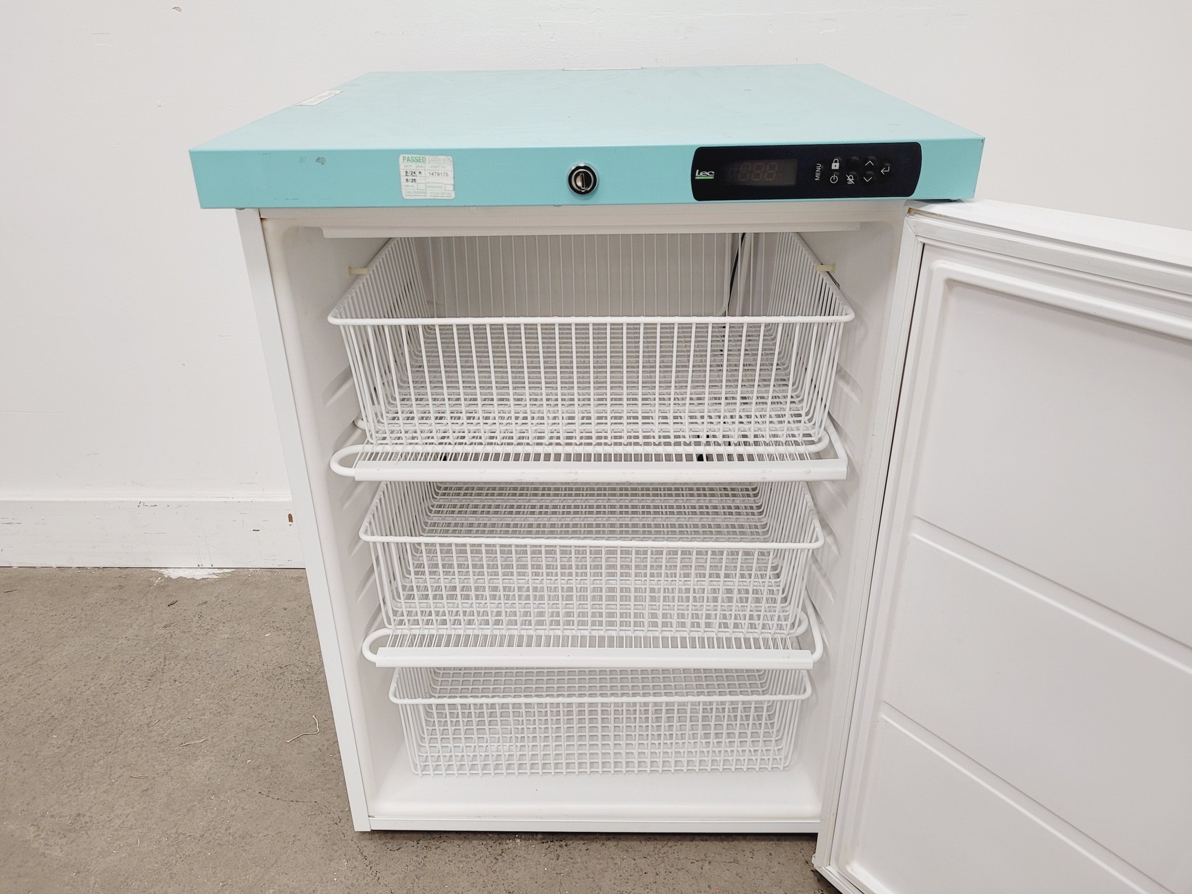 Image of Lec Medical LM LSF151 Lab Freezer