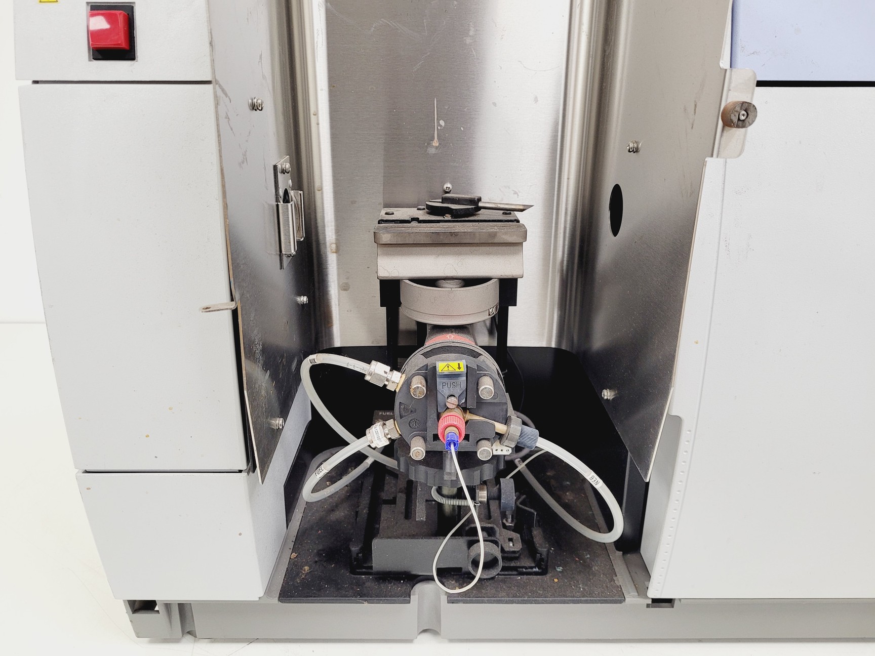 Image of Perkin Elmer AAnalyst 200 Atomic Absorption Spectrometer