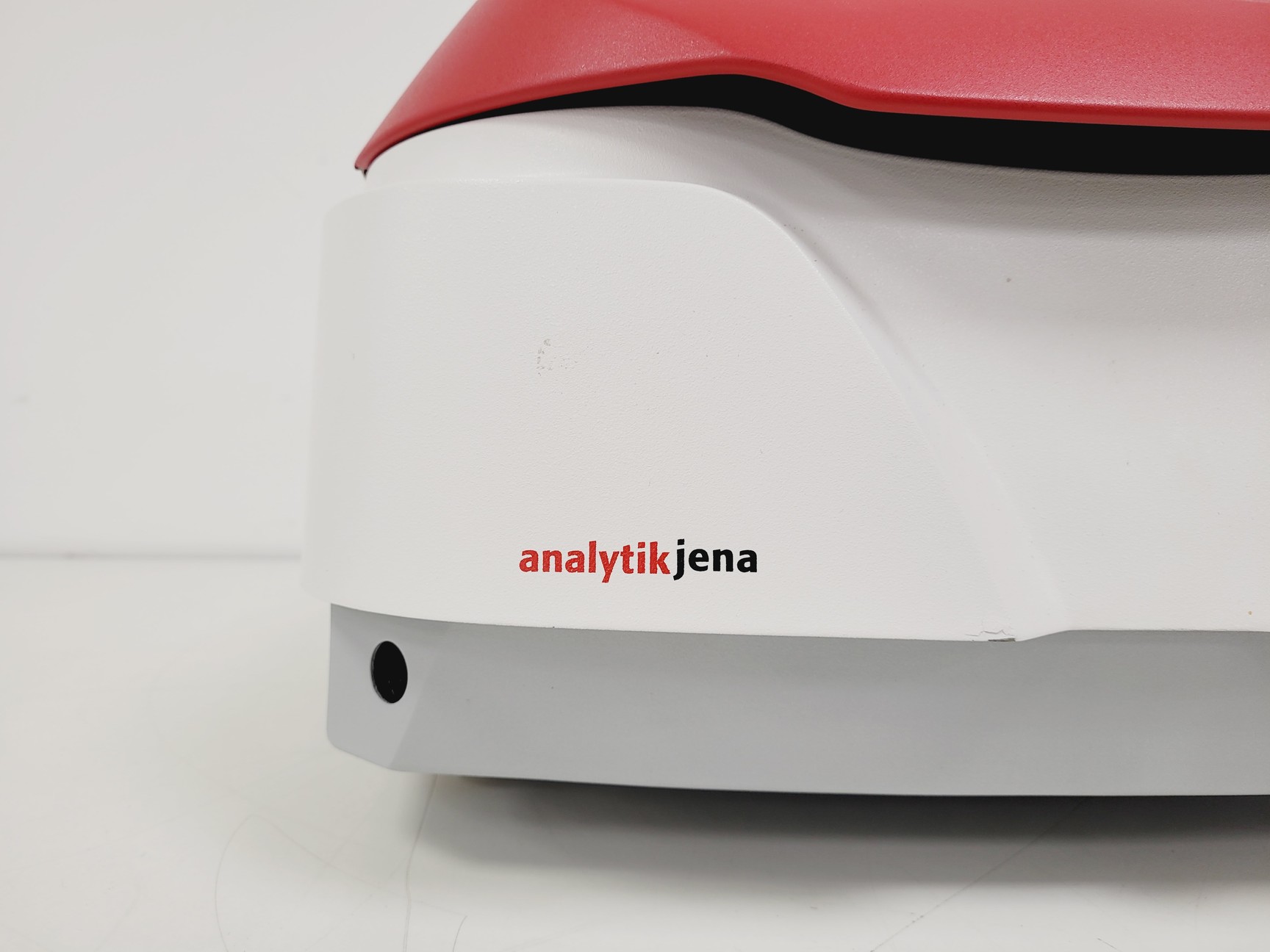 Image of Analytikjena Specord 50 Plus Spectrophotometer Lab