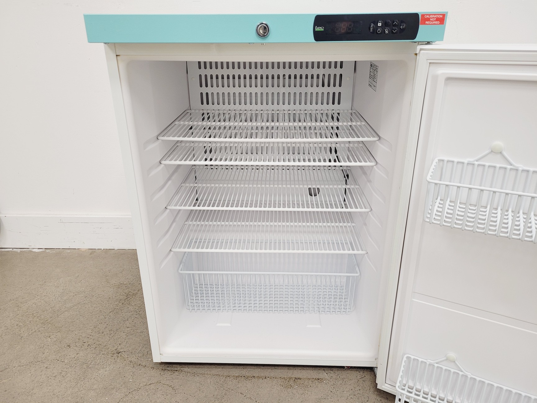 Image of Lec Medical LM LSR151UK Lab Fridge