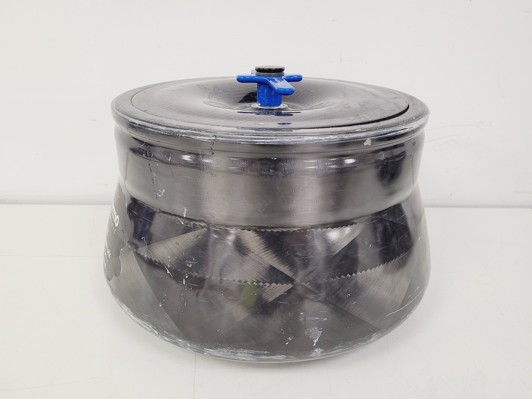 Image of Thermo Scientific Fiberlite F9-6x1000 LEX Spares/Repair Lab