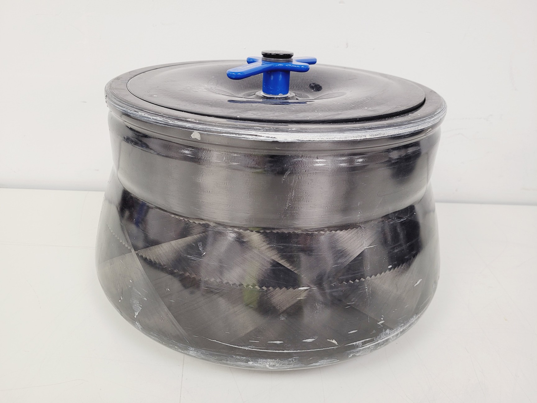 Image of Thermo Scientific Fiberlite F9-6x1000 LEX Spares/Repair Lab