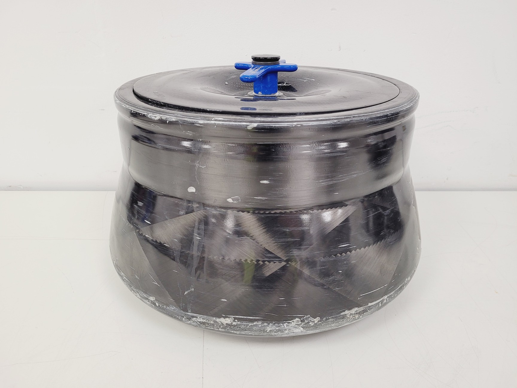 Image of Thermo Scientific Fiberlite F9-6x1000 LEX Spares/Repair Lab