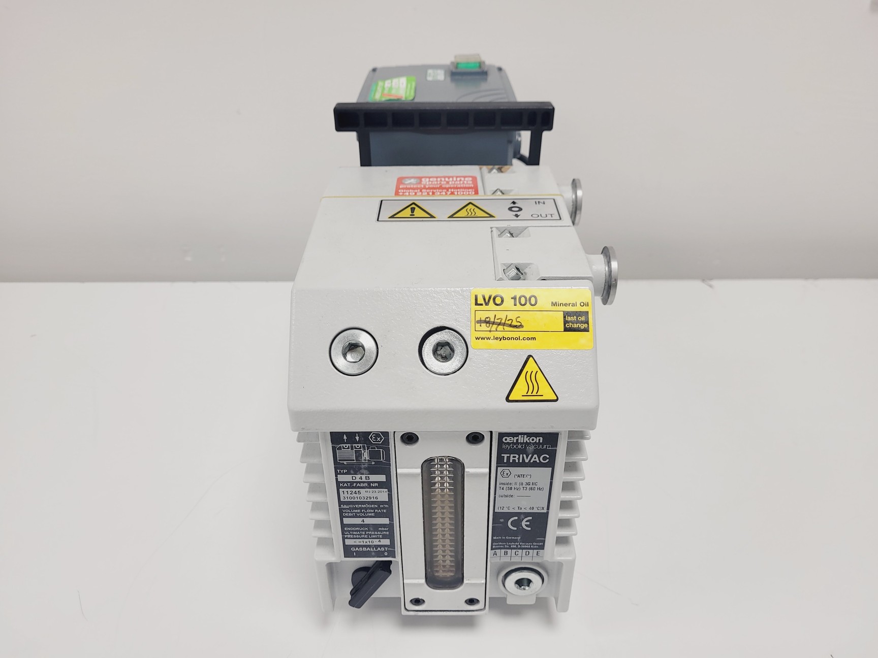 Image of Oerlikon Leybold Trivac Vacuum Pump D4B
