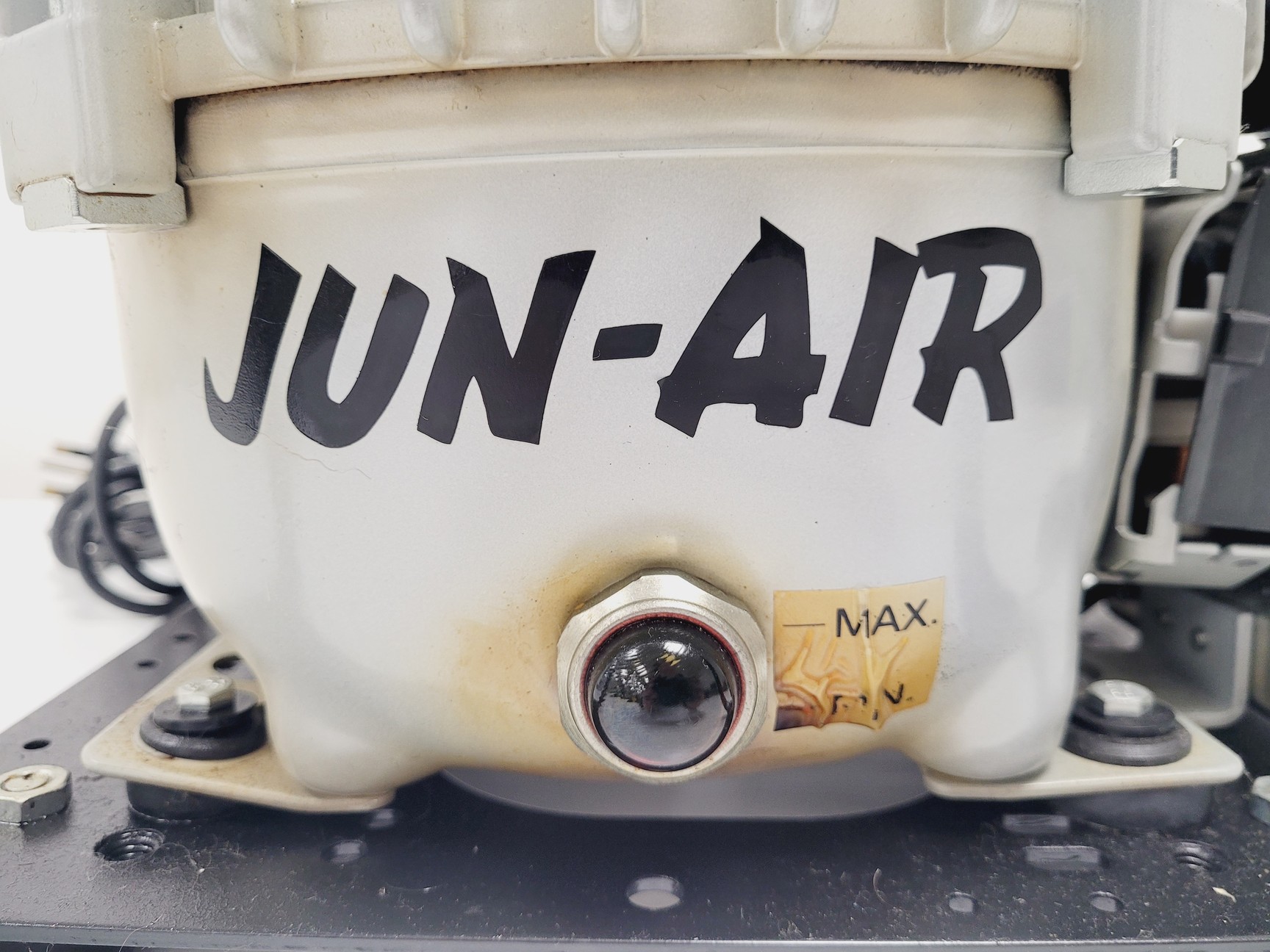 Image of Jun-Air Model 3 Air Compressor 