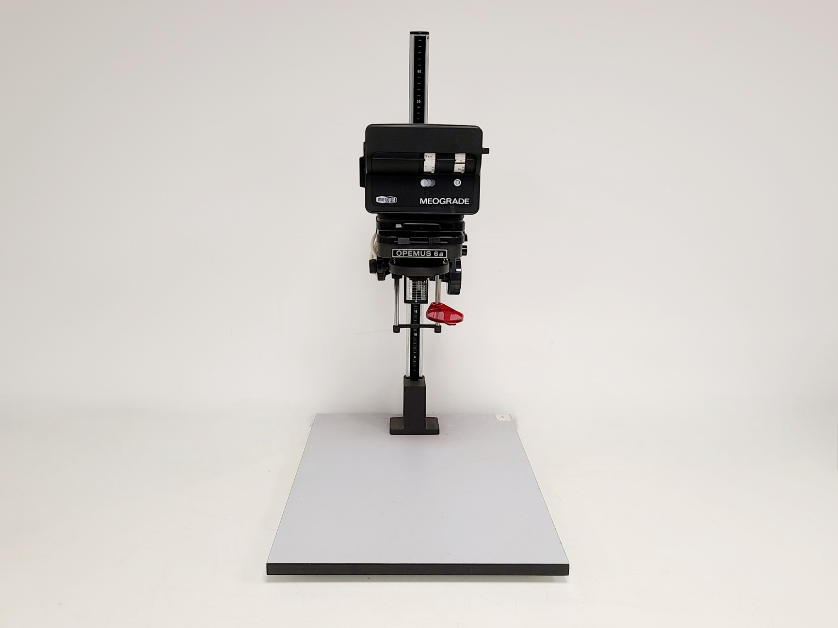 Image of Meopta Opemus 6a Enlarger with Meograde Head, Easel Frame & VIPONEL S15 Timer