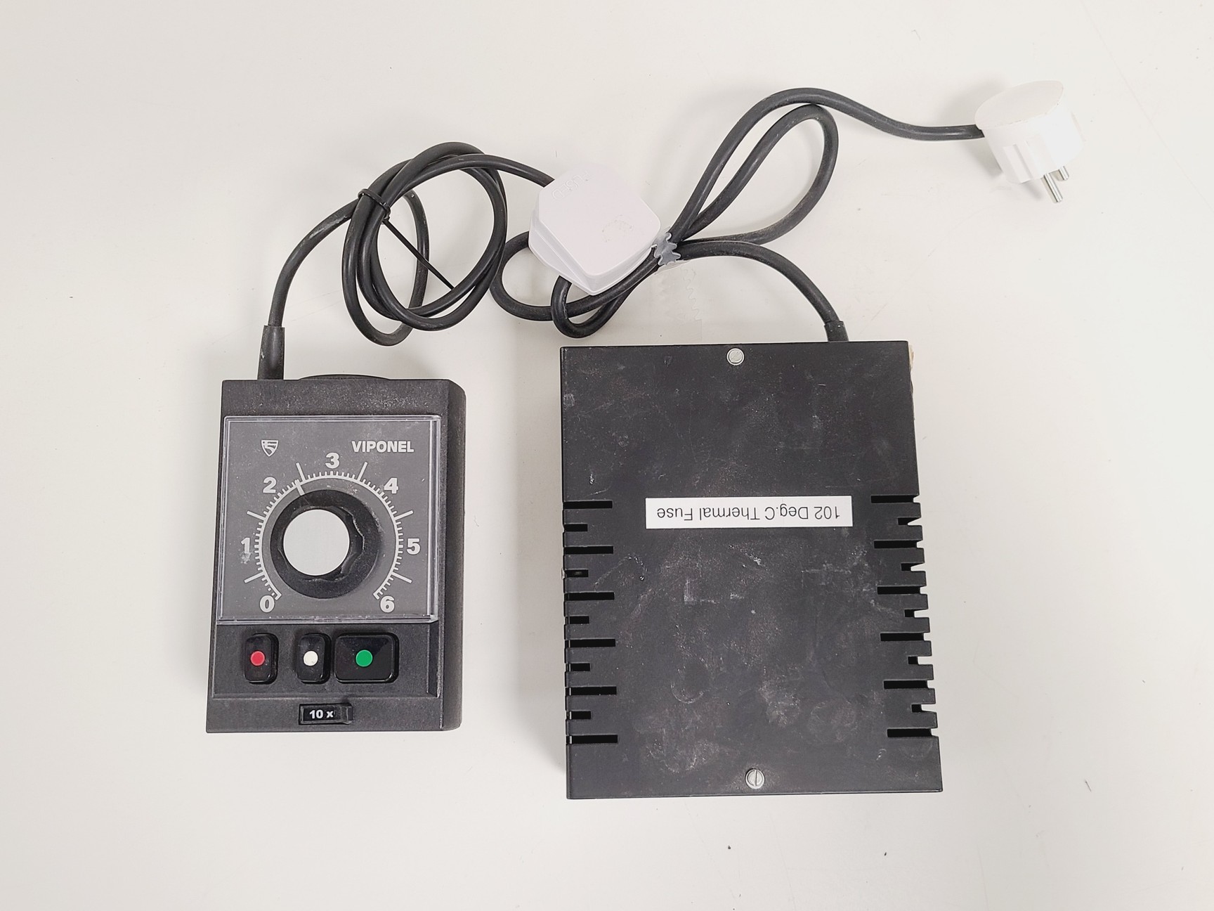 Image of Meopta Opemus 6a Enlarger with Meograde Head, Easel Frame & VIPONEL S15 Timer