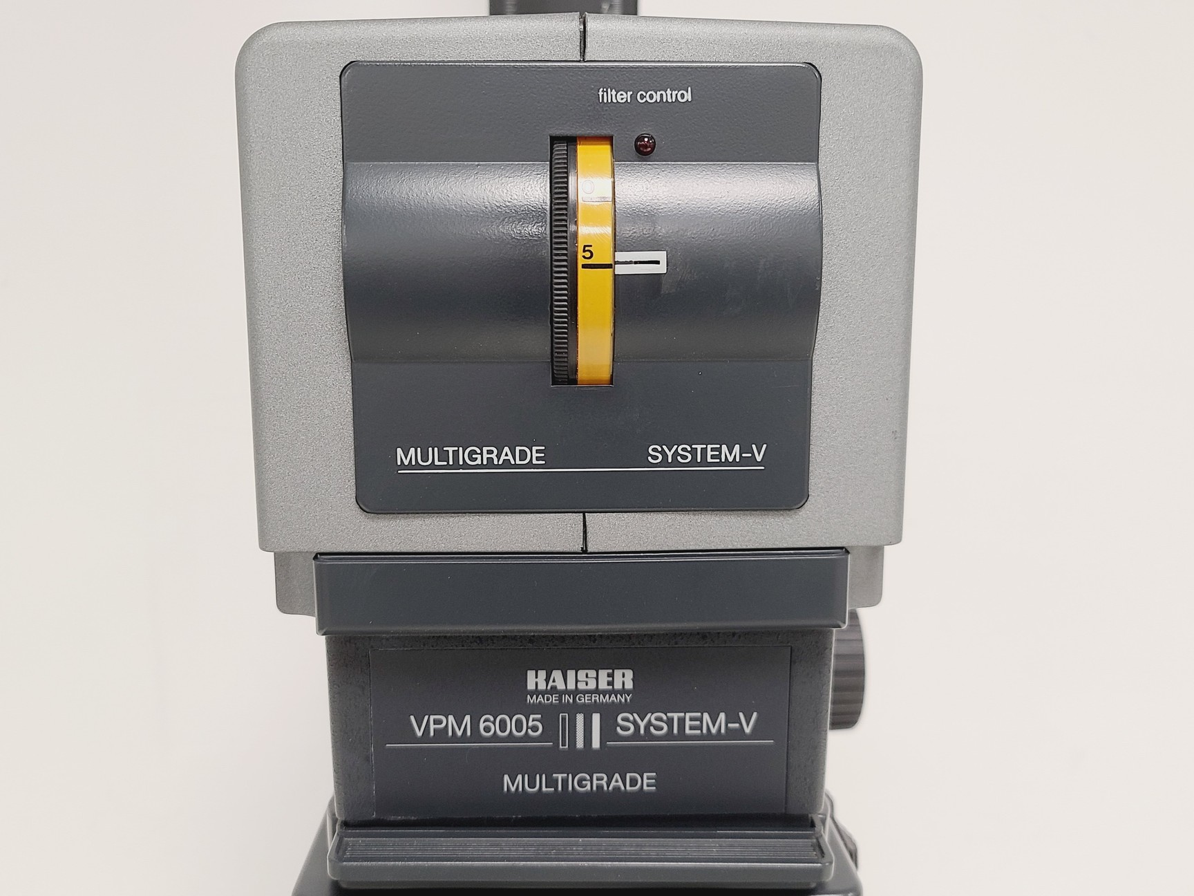 Image of Kaiser Multigrade VPM-6005 Enlarger w/ Transformer,  Easel and VIPONEL S15 Timer