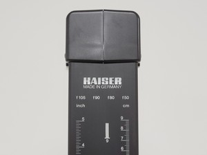 Thumbnail image of Kaiser Multigrade VPM-6005 Enlarger w/ Transformer,  Easel & VIPONEL E01L Timer