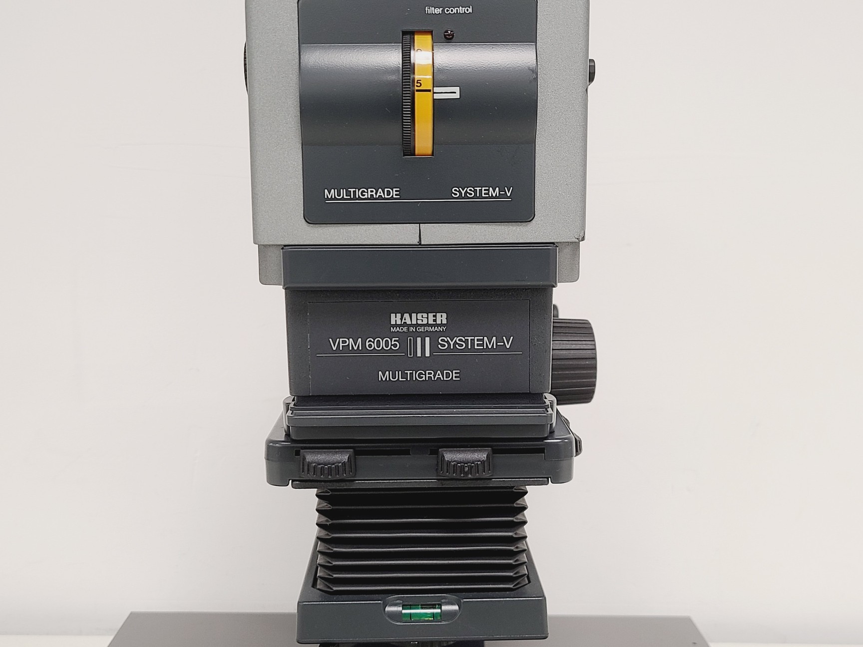 Image of Kaiser Multigrade VPM-6005 Enlarger w/ Transformer,  Easel & VIPONEL E01L Timer