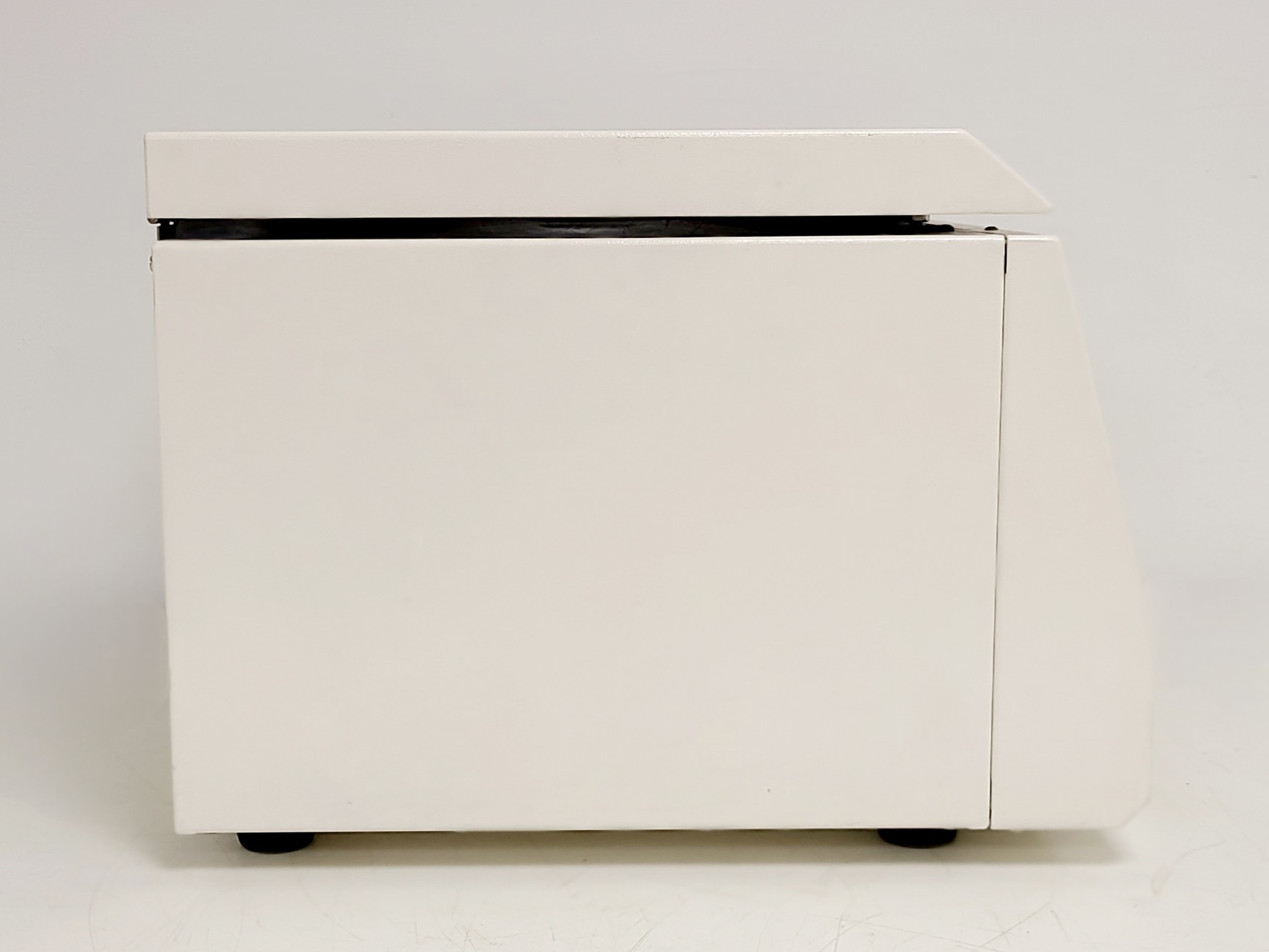 Image of ALC PK120 Centrifuge