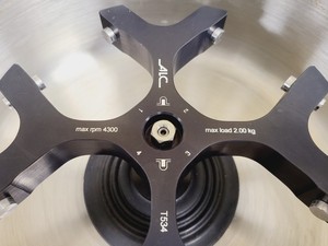 Thumbnail image of ALC PK120 Centrifuge