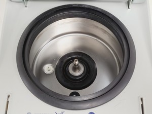 Thumbnail image of Eppendorf 5424 R Refrigerated Centrifuge w/ FA-45-24-11 Rotor