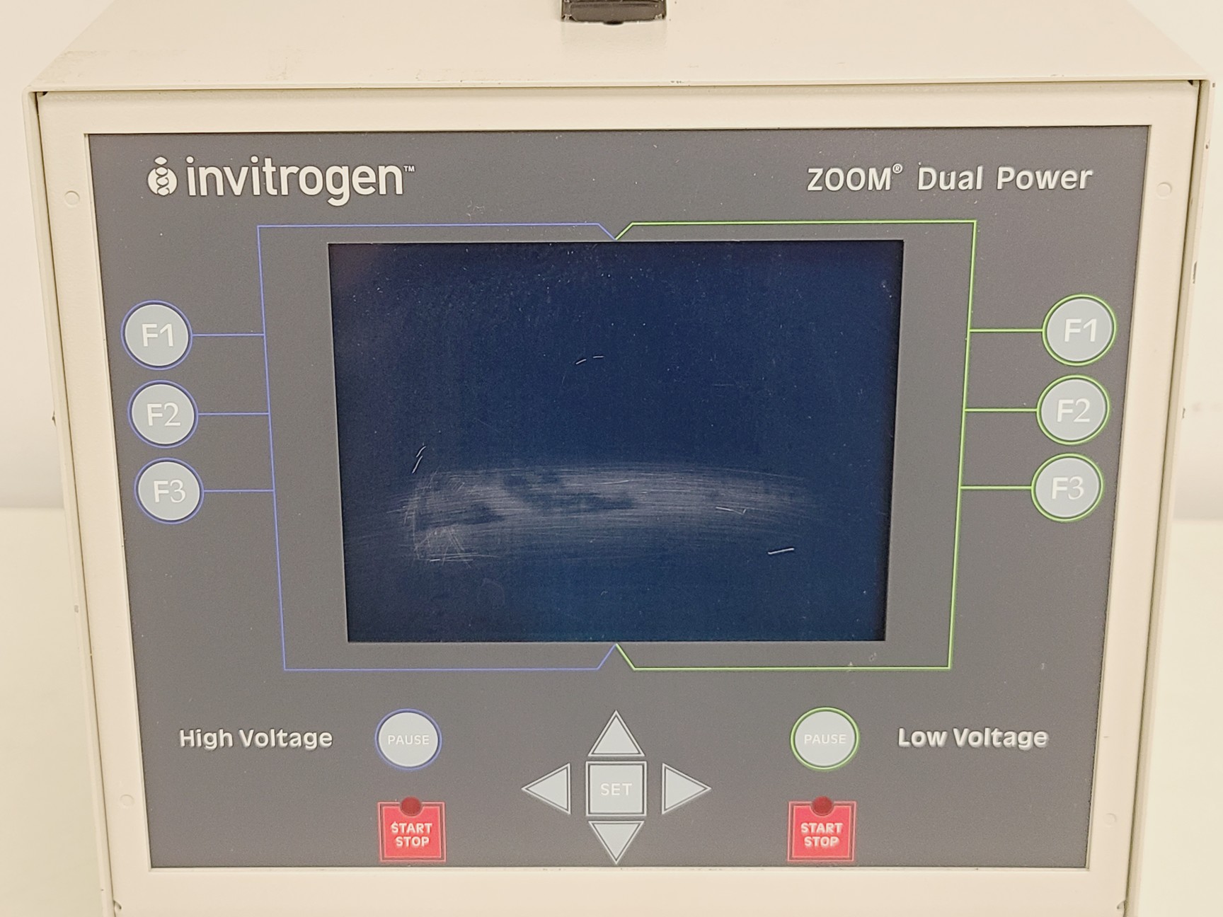 Image of Invitrogen ZOOM Dual Power High and Low Voltage Power Supply Model ZP10002