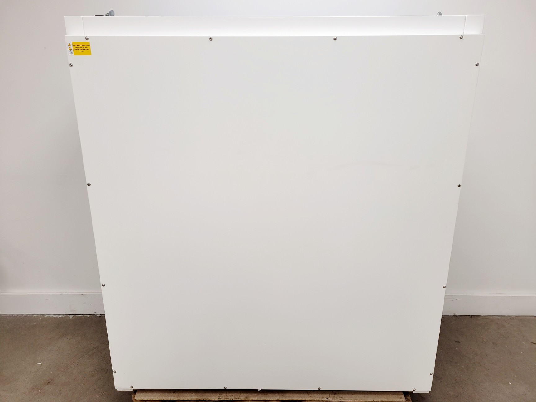Image of Faster SafeFast Classic 212 Class 2 Biological Safety Cabinet