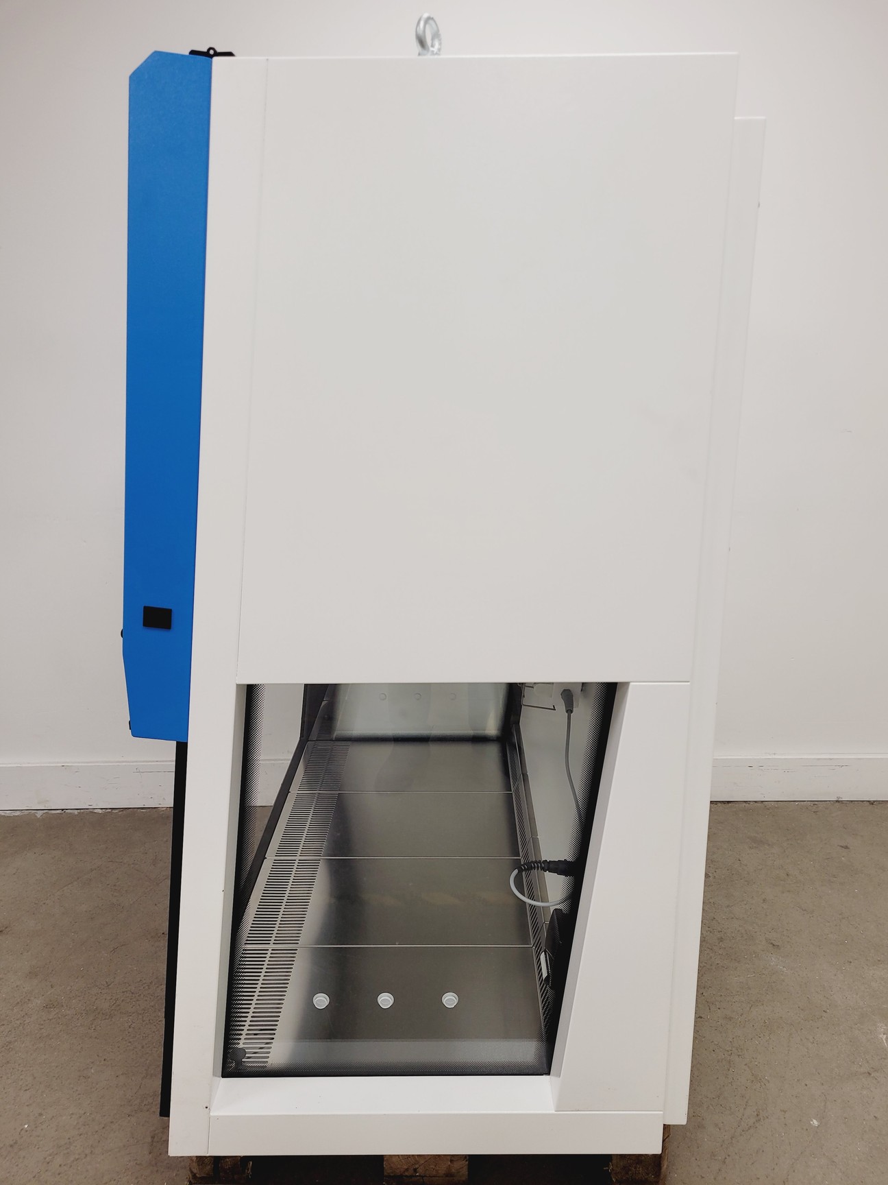 Image of Faster SafeFast Classic 212 Class 2 Biological Safety Cabinet