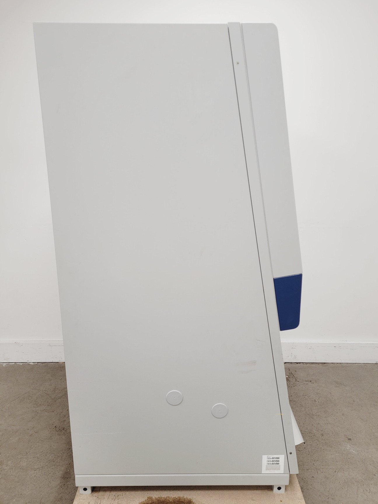 Image of Haier HR900-II A2 Class 2 Biological Safety Cabinet with Stand Lab