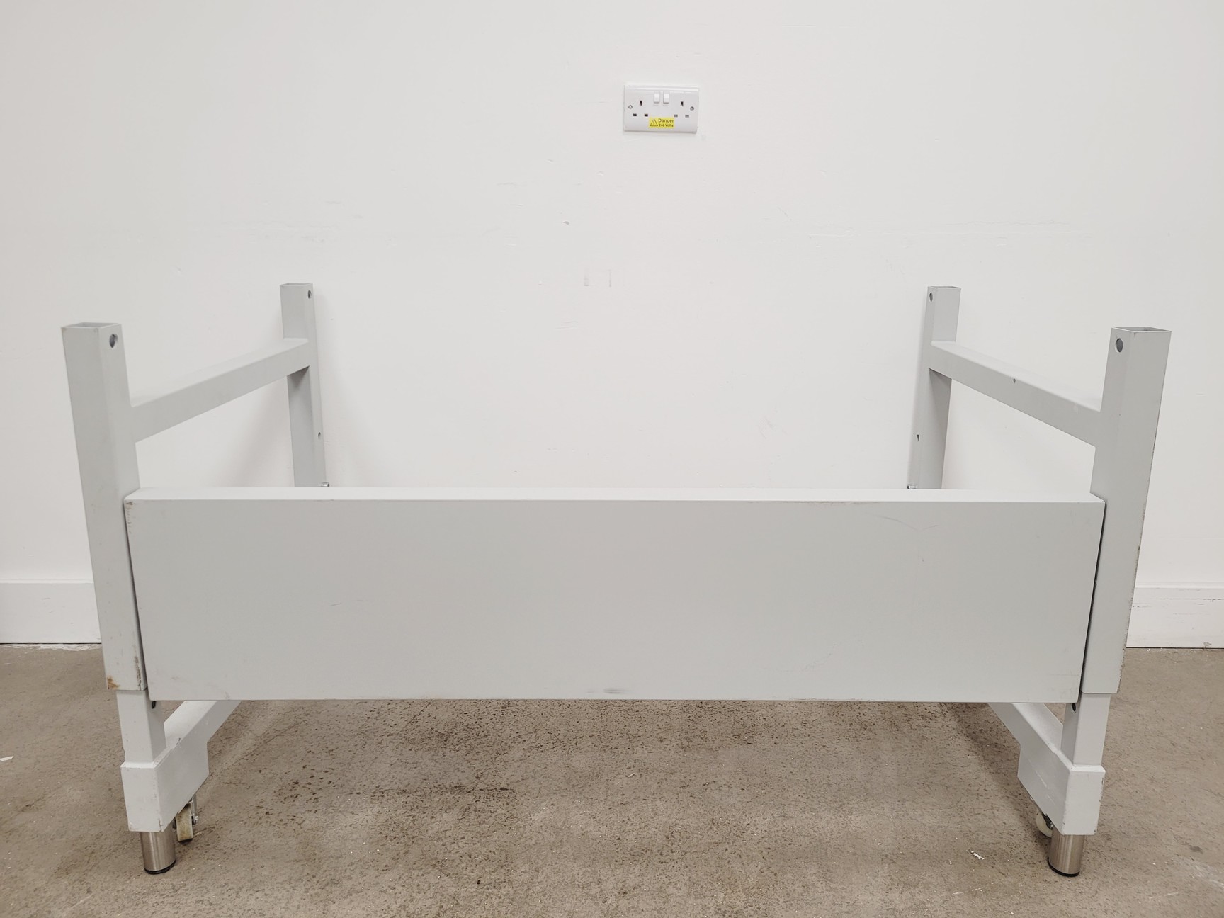 Image of Haier HR1200-II A2-D Class 2 Biological Safety Cabinet w/ Stand Lab