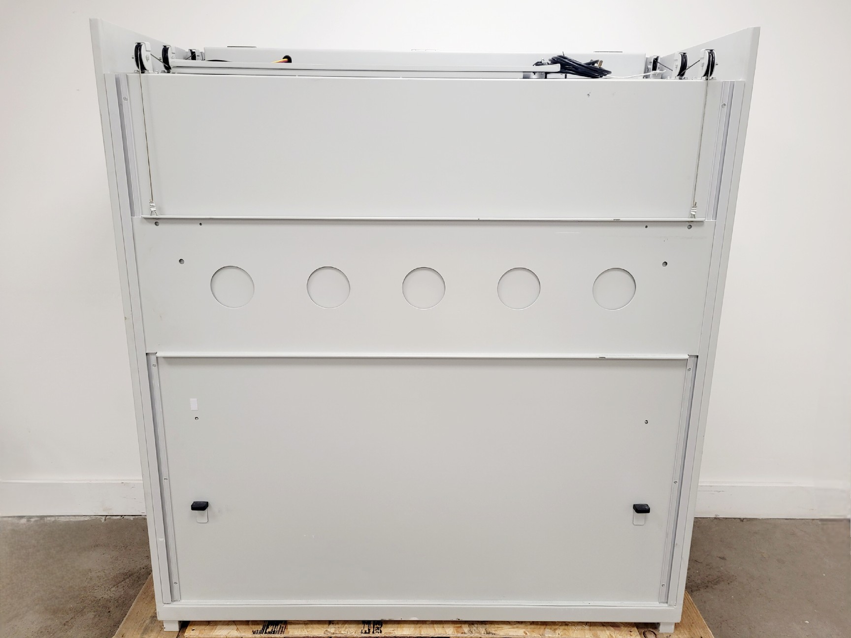 Image of Haier HR1200-II A2 Class 2 Biological Safety Cabinet w/ Stand Lab