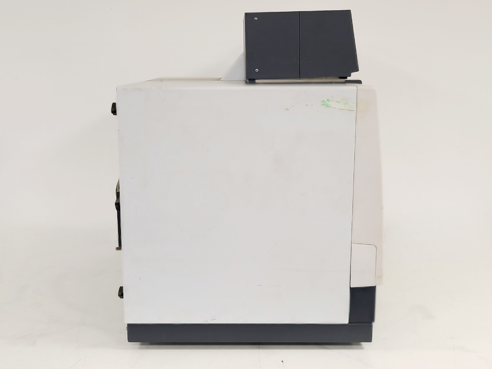 Image of Agilent 200 Series 280FS AA Atomic Absorption Spectrometer