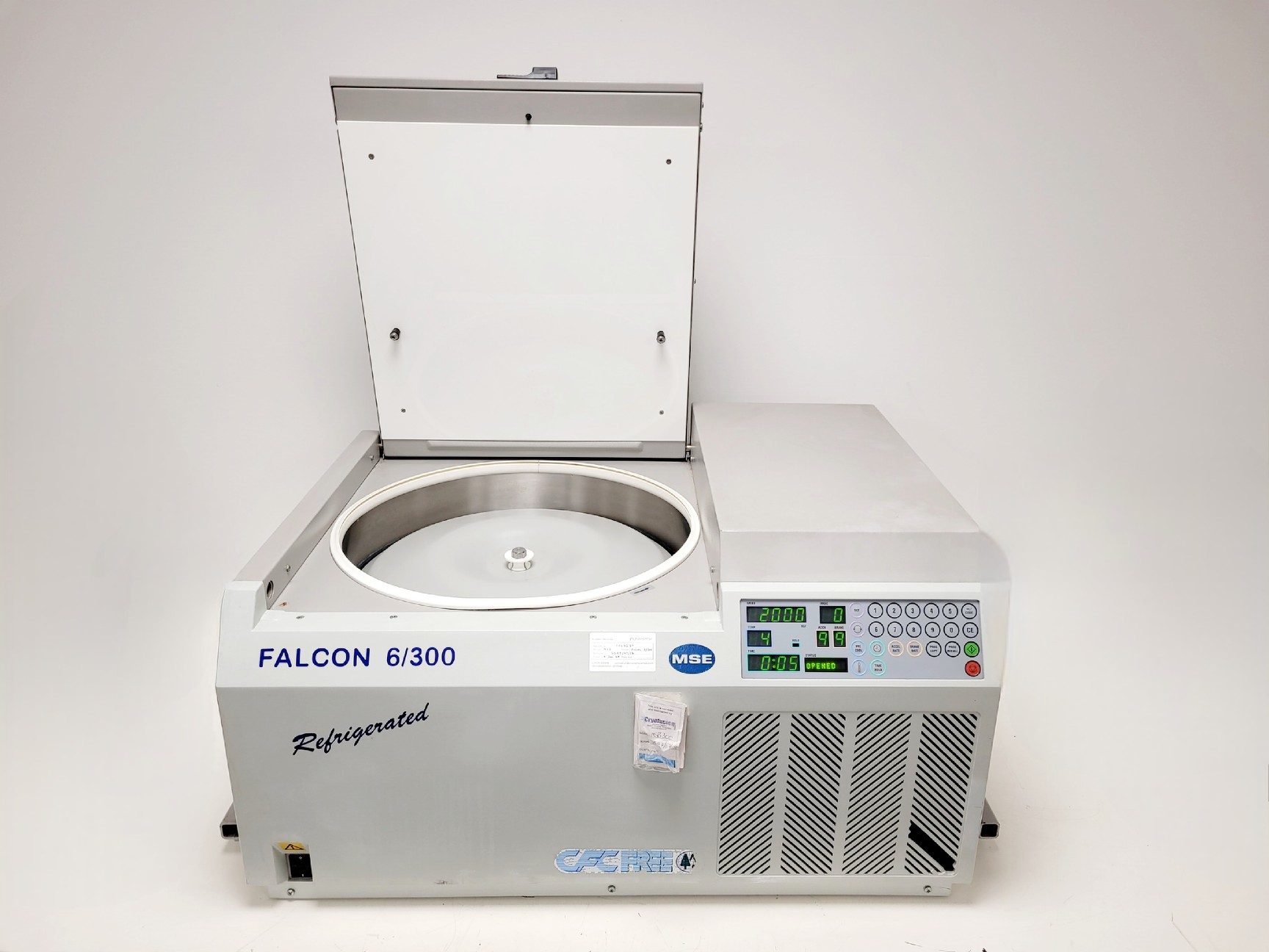 Image of MSE Falcon 6/300 Benchtop Centrifuge