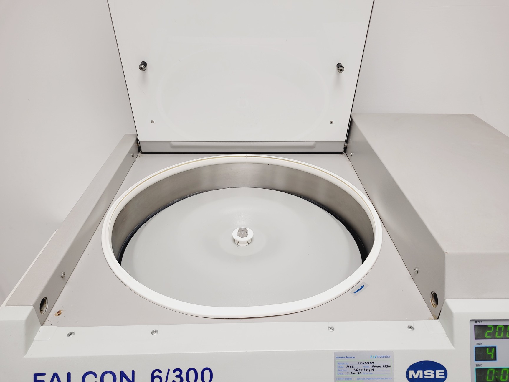Image of MSE Falcon 6/300 Benchtop Centrifuge